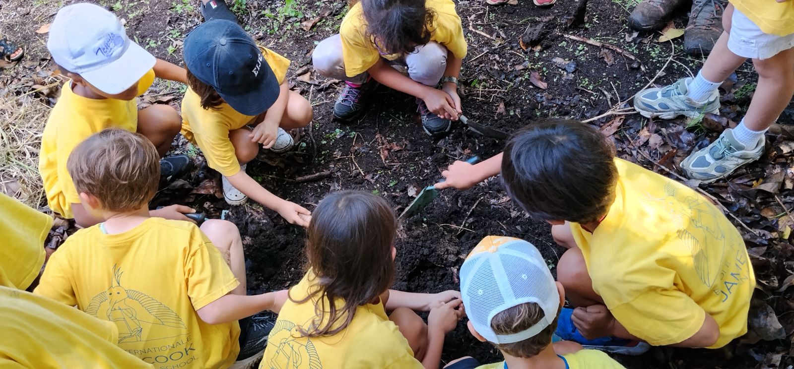 School visiting the Oasis